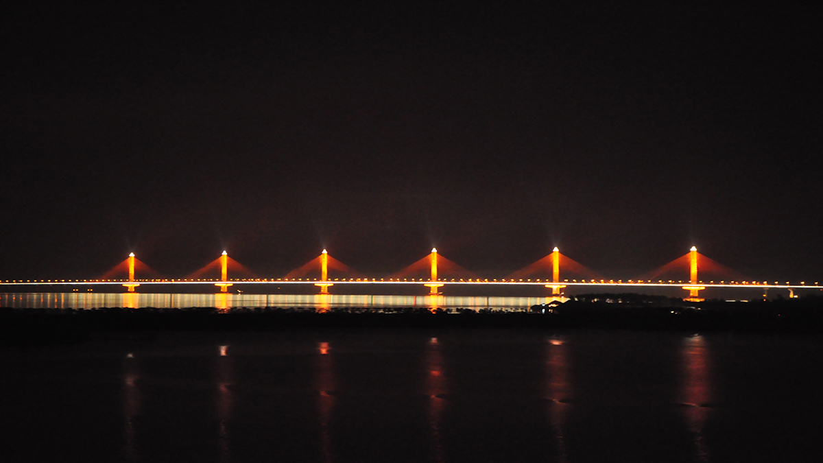浙江嘉紹大橋夜景亮化項(xiàng)目